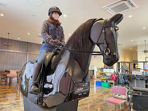 RACEWOOD社のシミュレーターマシンを導入