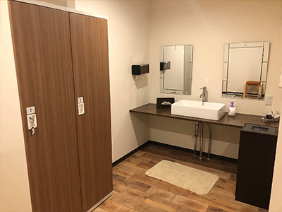 パウダールーム